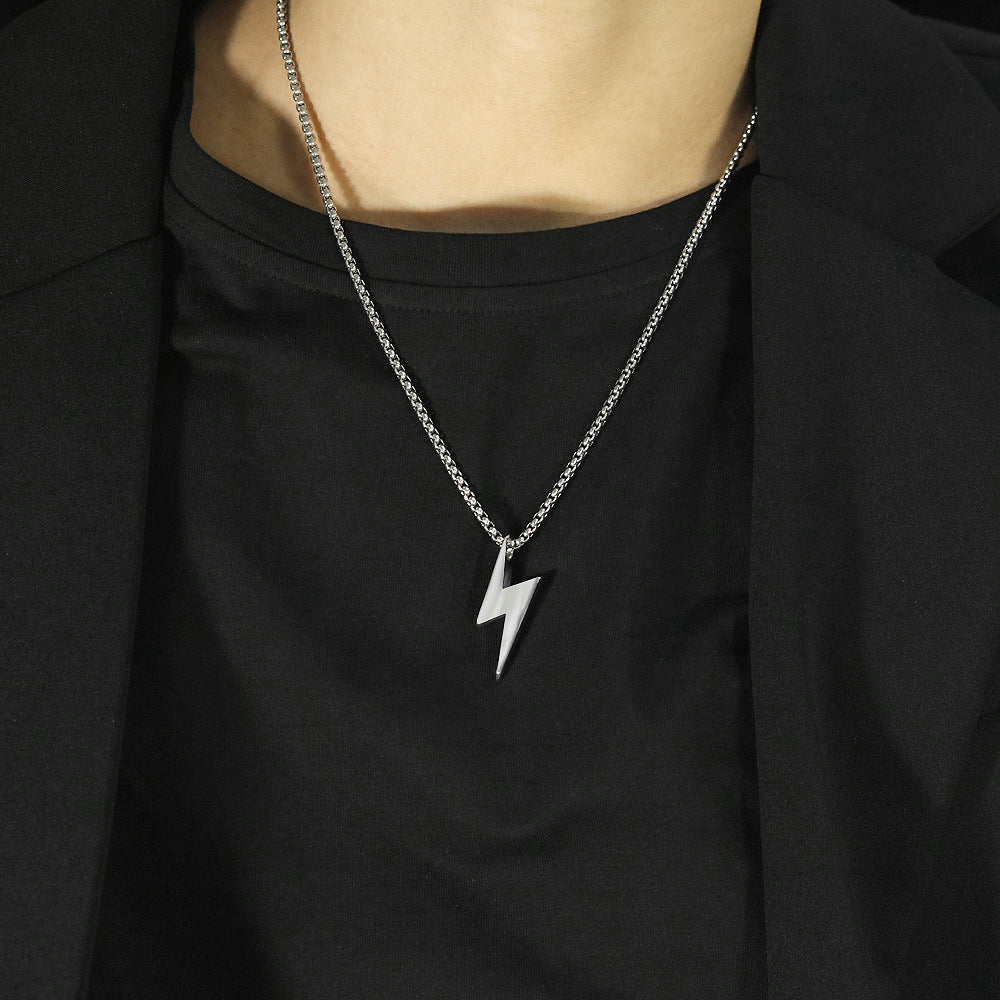 Personalized DIY lightning tide men and women couple necklace pendant hip-hop titanium steel jitterbug bungee sweater chain cool